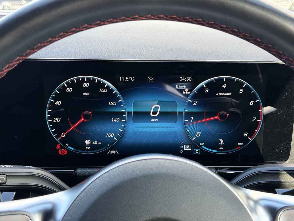 Mercedes-Benz GLA Class Gla 200 Amg Line Executive SN23VEW Black #4