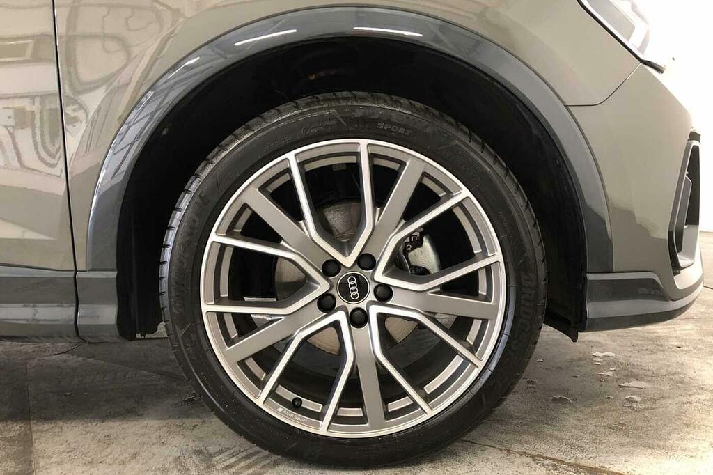 Audi Q3 Black Edition 35 Tfsi 150 Ps S Tronic SK75AOP Grey #5