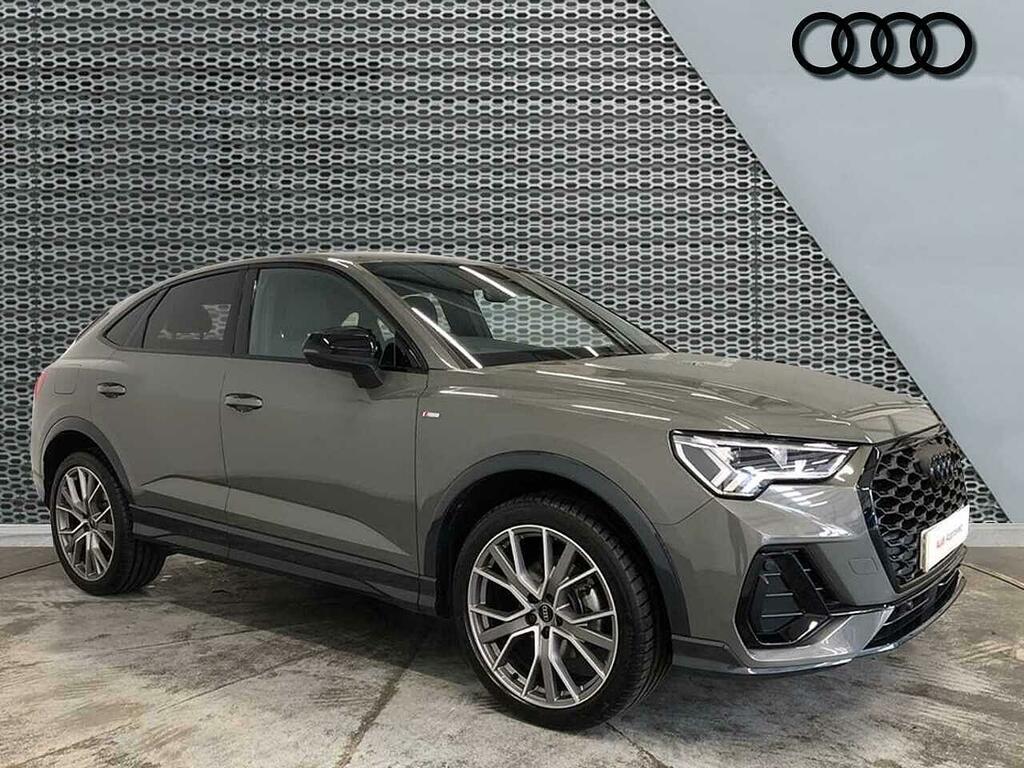 Audi Q3 Black Edition 35 Tfsi 150 Ps S Tronic Grey