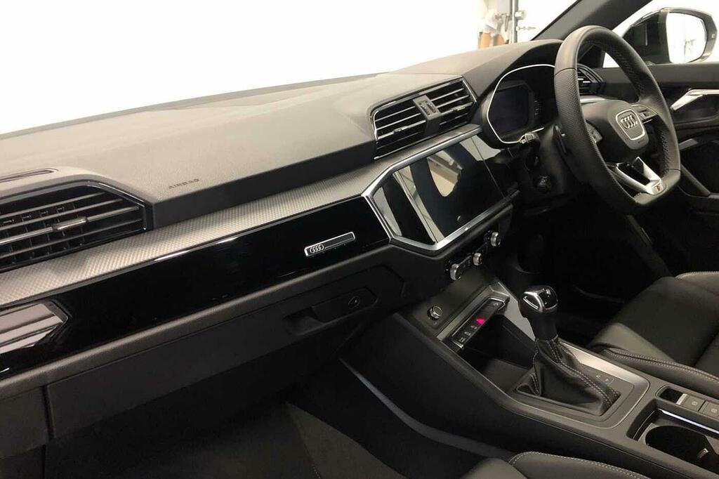 Audi Q3 Black Edition 35 Tfsi 150 Ps S Tronic SK75AOP Grey #2