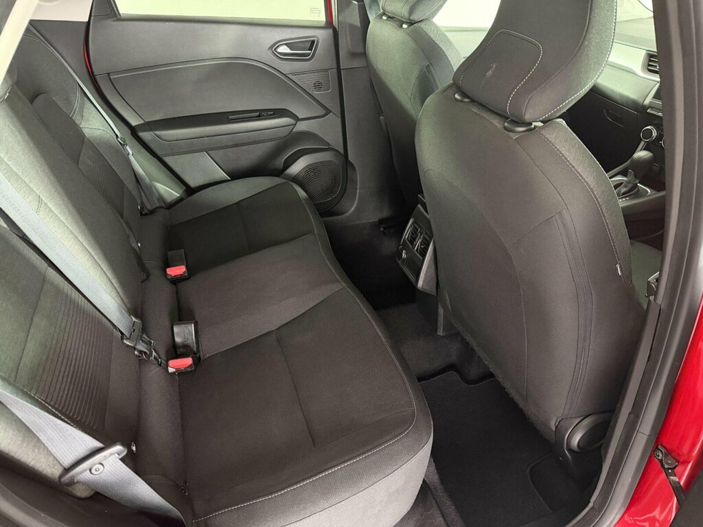 Renault Captur 1.3 Tce Iconic Edc Euro 6 Ss FP21WPF Red #6