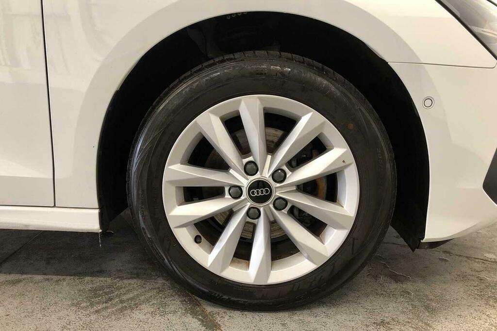 Audi A3 Technik 30 Tfsi 110 Ps 6-Speed SL22LLX White #5