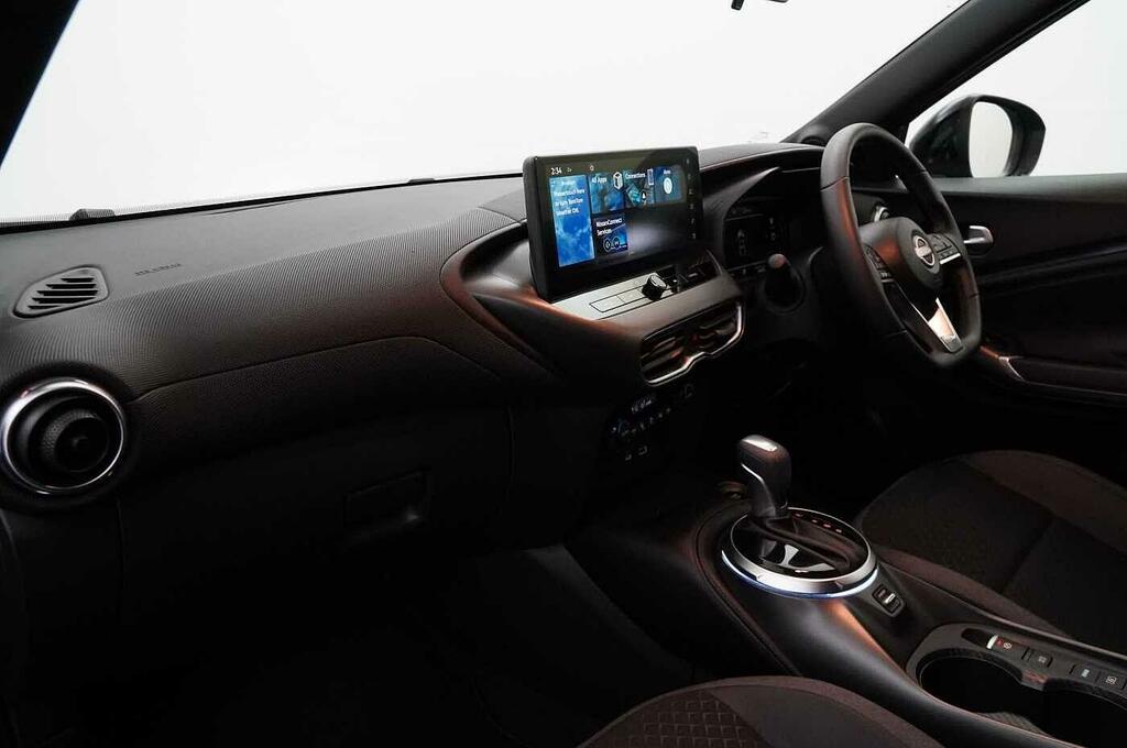 Nissan Juke 1.6 143 Hev Hybrid N-connecta With Sat Nav An GF25AEX Blue #2
