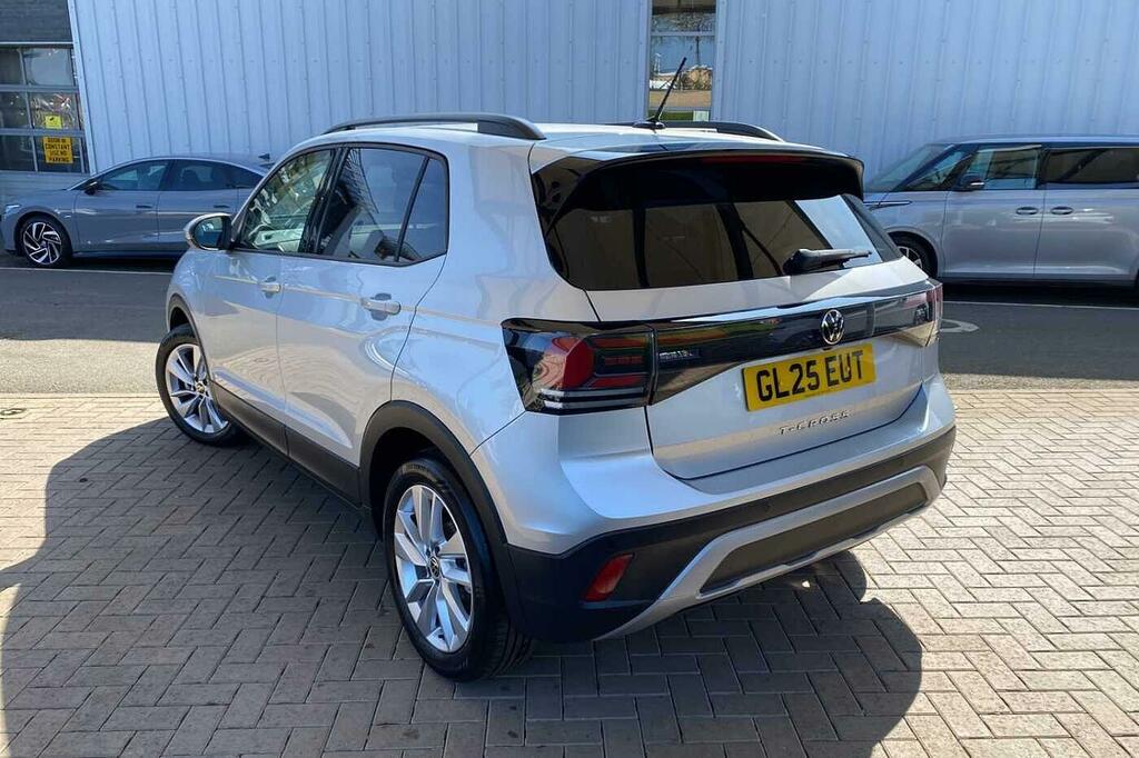 Volkswagen T-Cross 1.0 Tsi 115 Match Dsg GL25EUT Silver #3