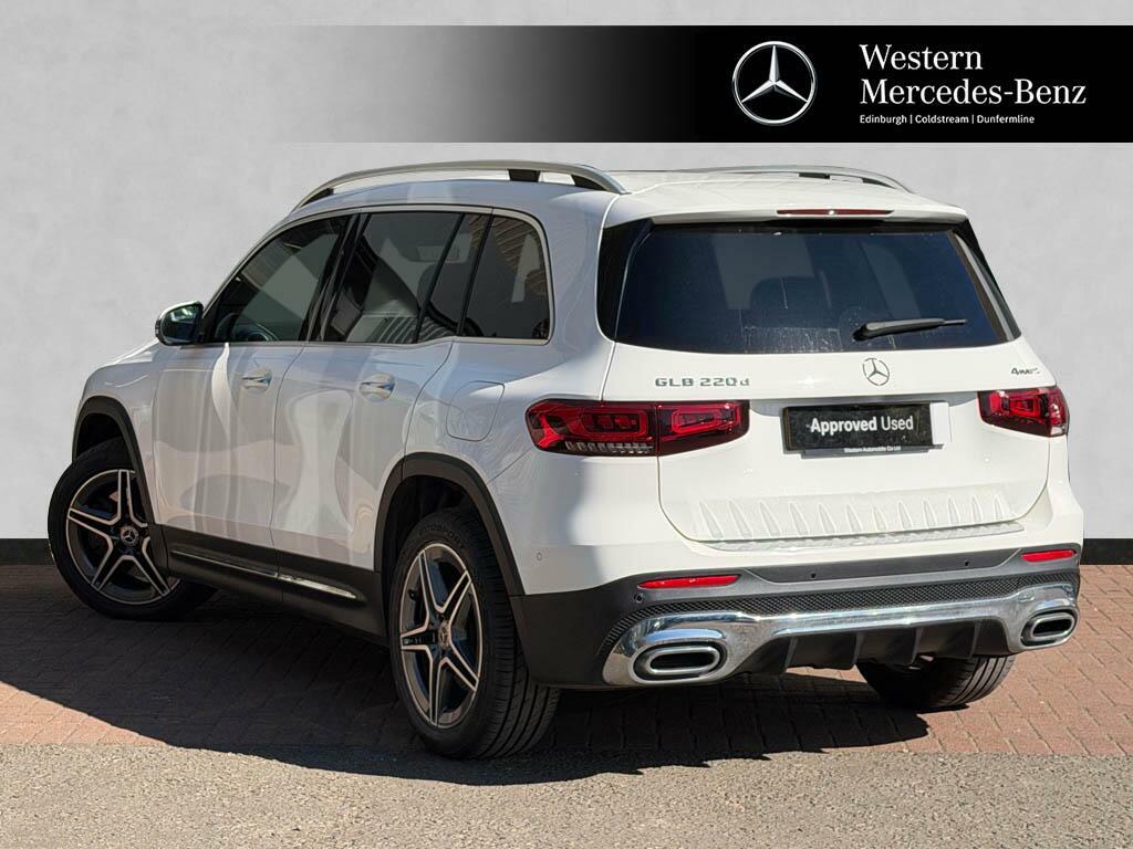 Mercedes-Benz GLB Class Glb 220 D 4Matic Amg Line Premium ST70MFP White #2
