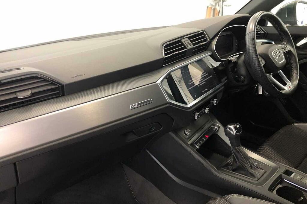 Audi Q3 S Line 35 Tdi 150 Ps S Tronic GF23PZM Grey #2