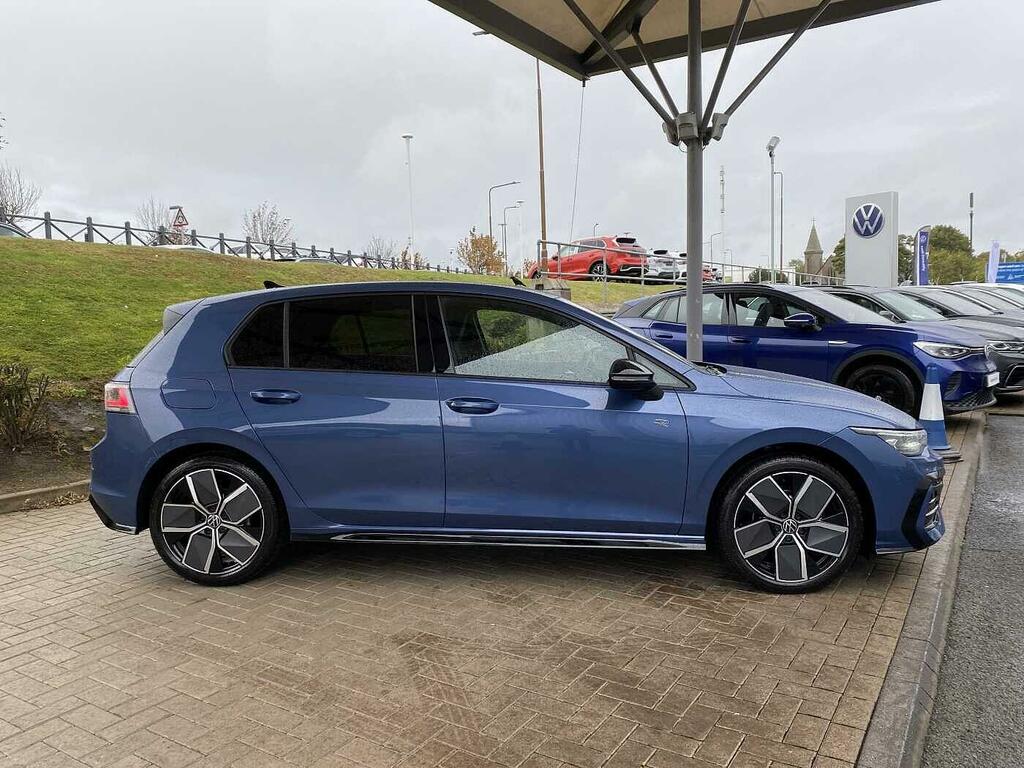 Volkswagen Golf 1.5 Etsi Black Edition Dsg SK75ZRJ Blue #4