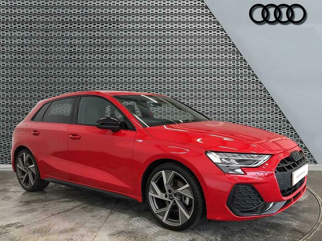 Audi A3 Black Edition Tfsi 150 Ps S Tronic Red