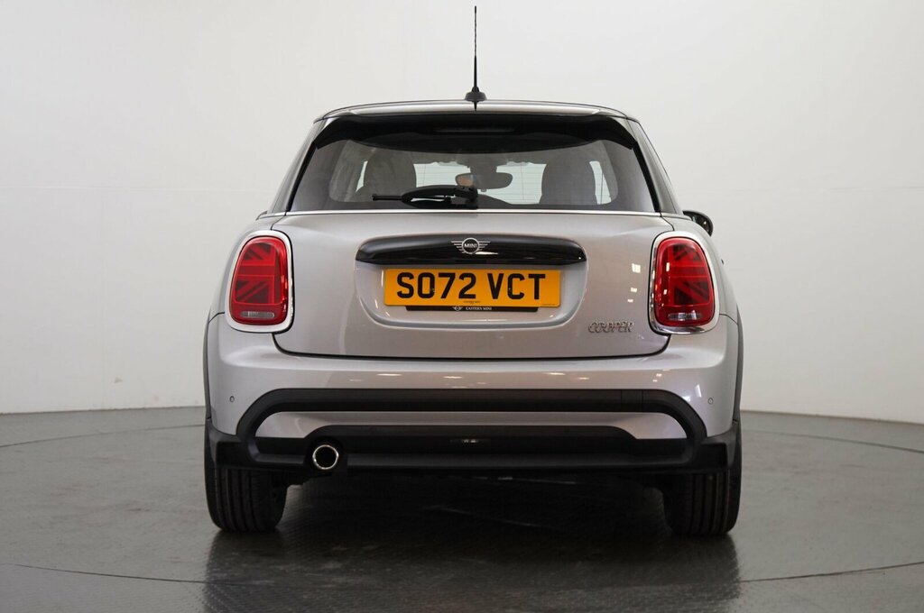 Mini Hatch 5-Door Hatch Cooper Classic SO72VCT Silver #5