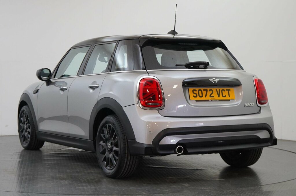 Mini Hatch 5-Door Hatch Cooper Classic SO72VCT Silver #3
