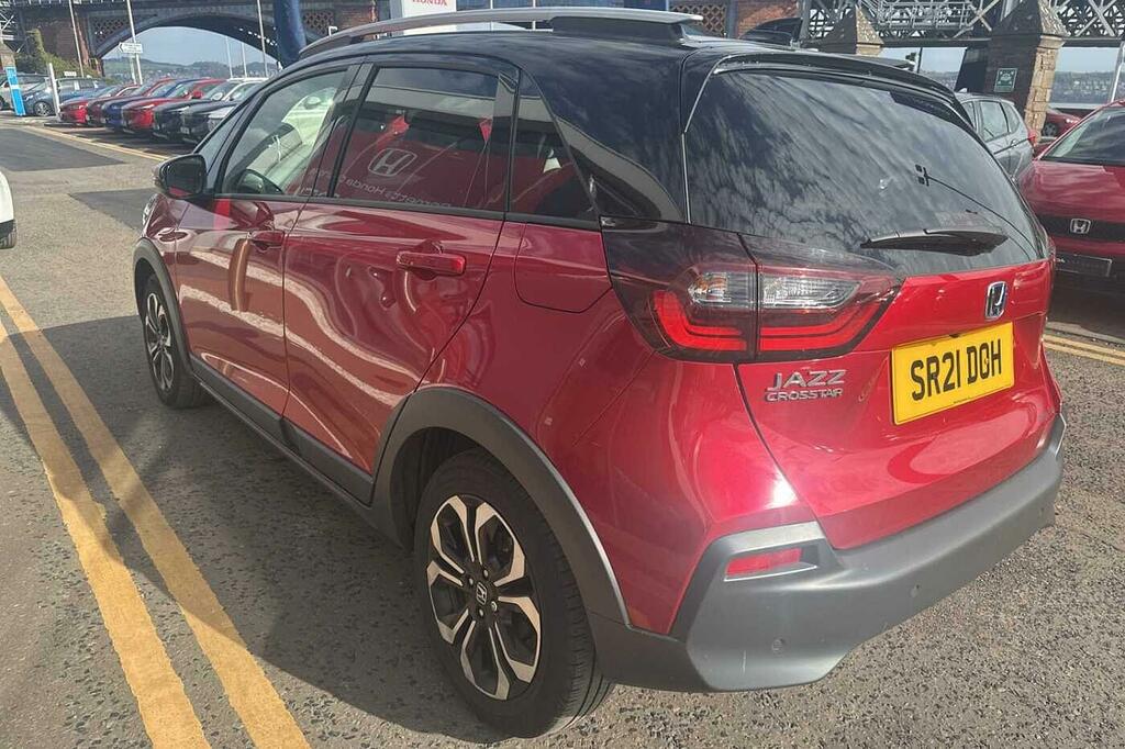 Honda Jazz 1.5 I-mmd Hybrid Crosstar Ex Ecvt SR21DOH Red #3