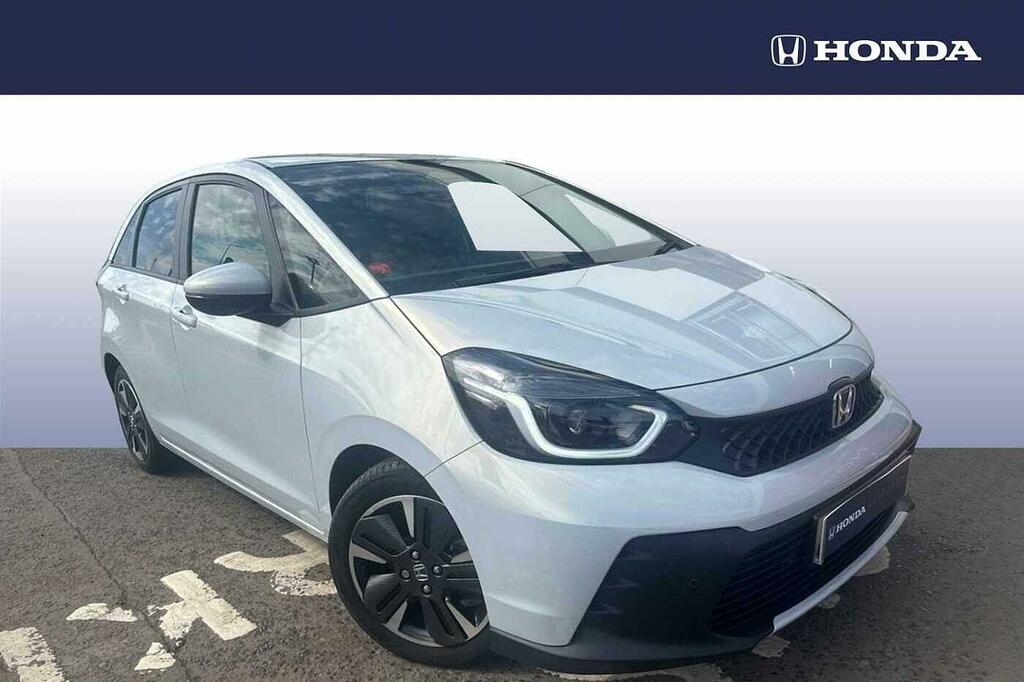 Honda Jazz 1.5 I-mmd Hybrid Advance Ecvt White