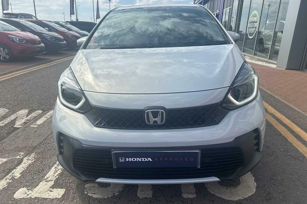 Honda Jazz 1.5 I-mmd Hybrid Advance Ecvt SR73KFC White #6