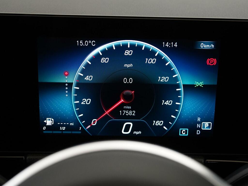 Mercedes-Benz GLA Class Gla 200 Sport Executive FX72OXE Grey #4