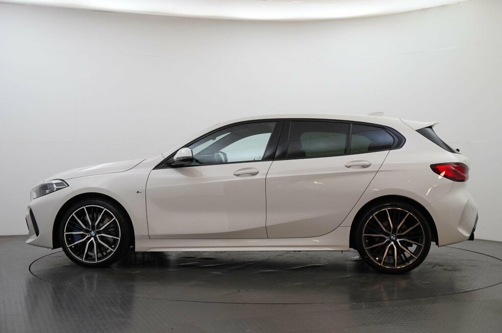 BMW 1 Series 120D M Sport White #4