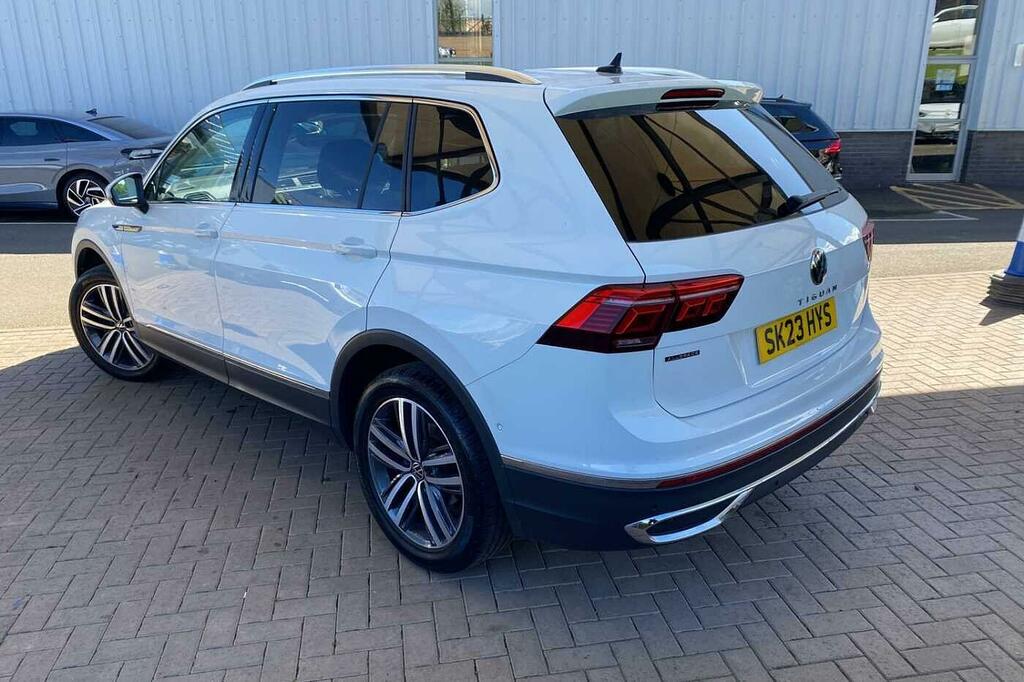 Volkswagen Tiguan Allspace 1.5 Tsi Elegance Dsg White #3