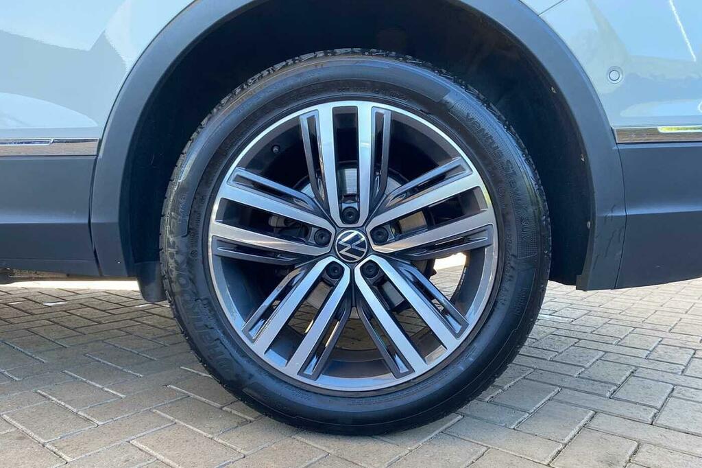 Volkswagen Tiguan Allspace 1.5 Tsi Elegance Dsg White #5