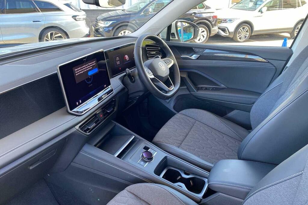 Volkswagen Tiguan 2.0 Tdi Match Dsg White #2