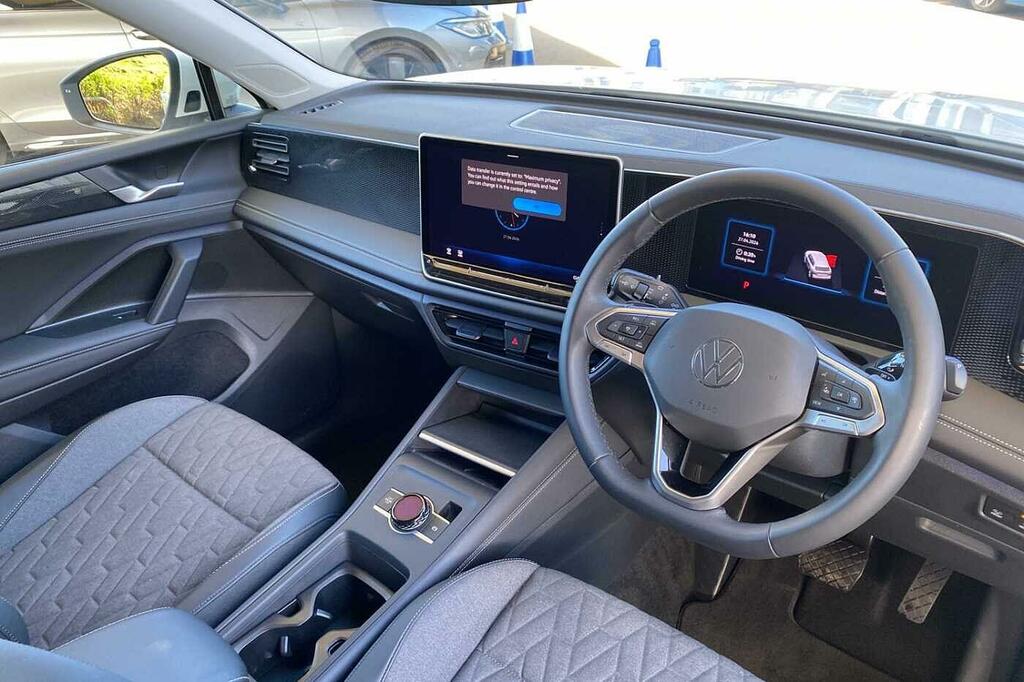Volkswagen Tiguan 2.0 Tdi Match Dsg White #6