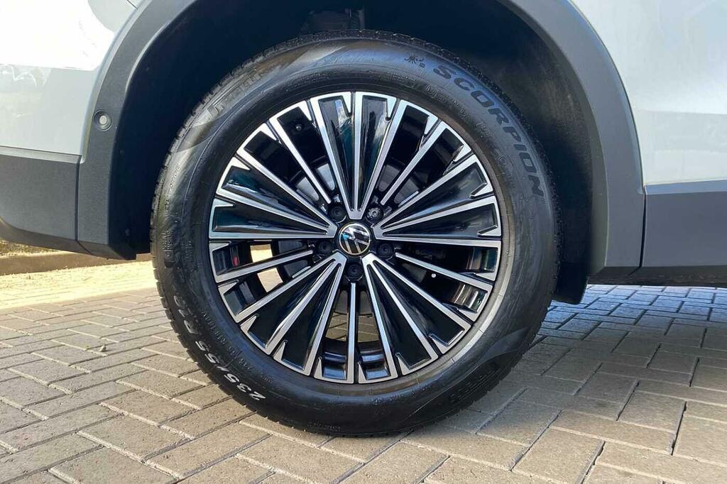 Volkswagen Tiguan 2.0 Tdi Match Dsg White #5