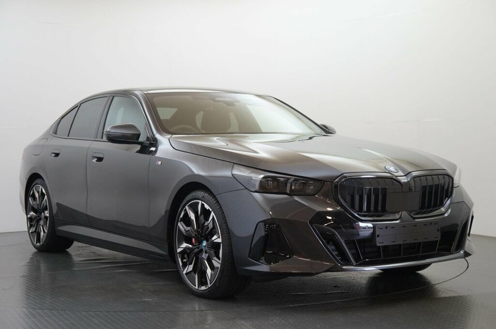 BMW 5 Series 550E Xdrive M Sport Pro Saloon Grey