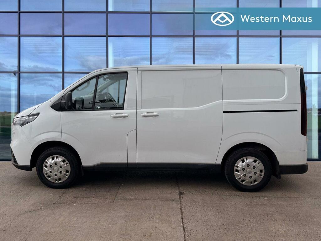 Maxus Deliver 7 77Kwh L1 H1 White #4