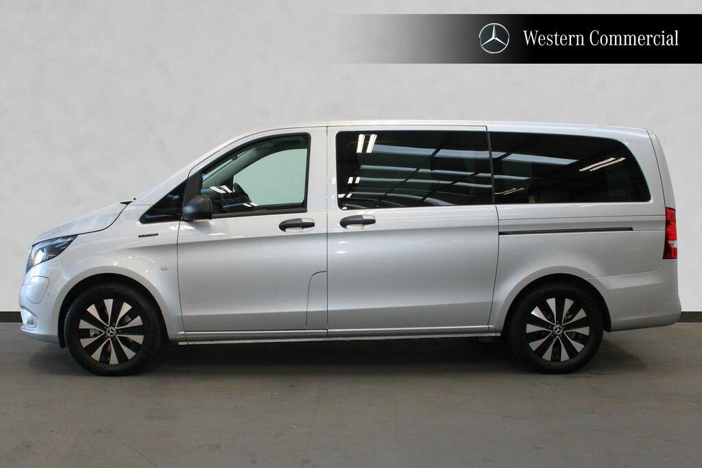 Mercedes-Benz eVito 100Kwh Premium Tourer Double Cab Silver #4