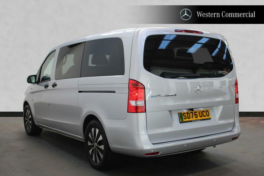 Mercedes-Benz eVito 100Kwh Premium Tourer Double Cab Silver #5