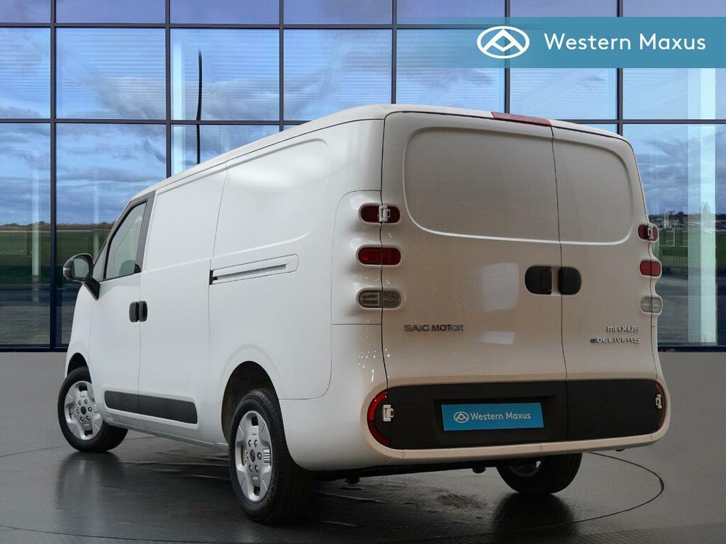 Maxus eDeliver 5 120Kw H1 Van 64Kwh White #4