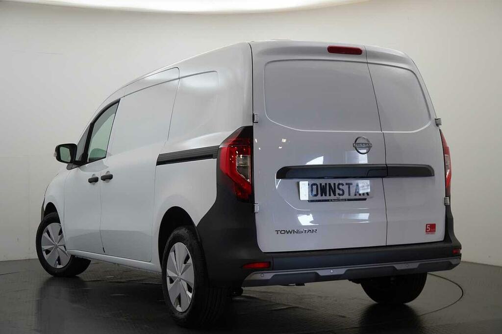 Nissan TOWNSTAR 45Kw Acenta L2 Lwb Van With 3 Seats And 22Kw White #3