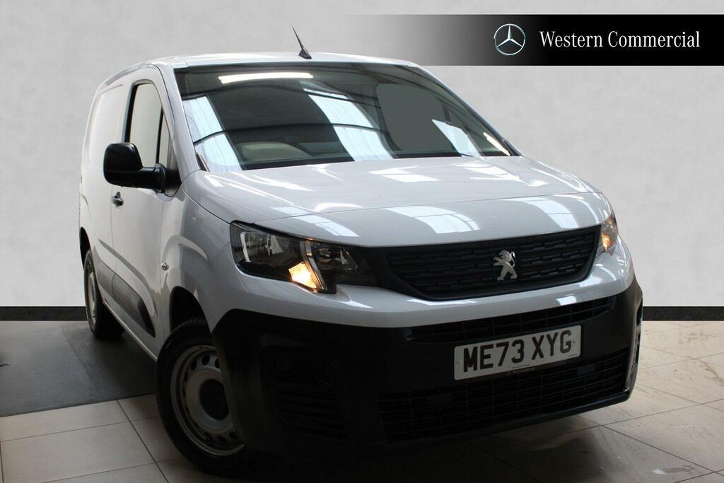 Peugeot Partner 1.5 Bluehdi 1000 Professional Premium Standard P White