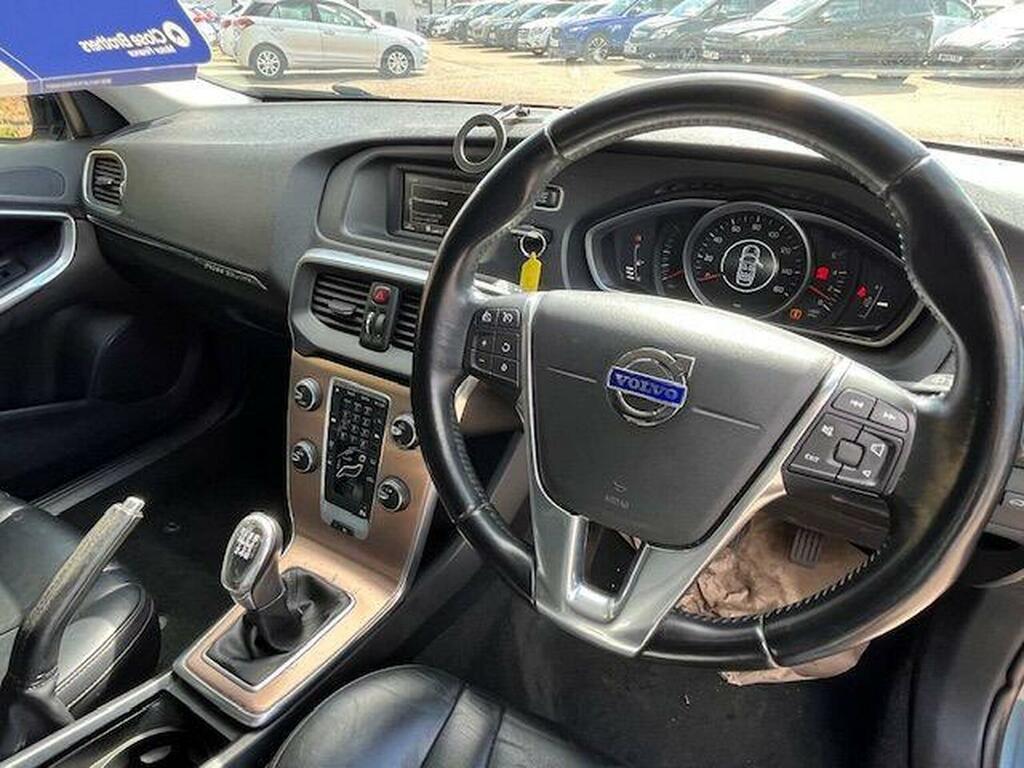 Volvo V40 Cross Country Hatchback 1.6 D2 Lux Euro 5 Ss 201363 Blue #3