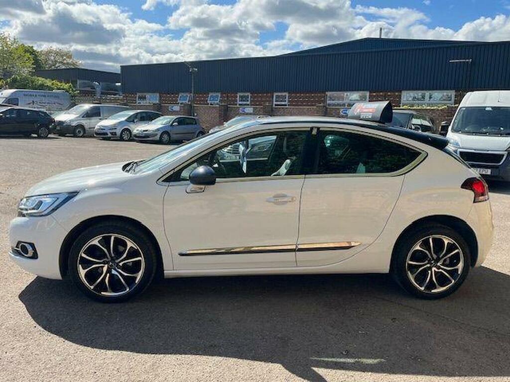 DS DS 4 Hatchback 1.2 Puretech Prestige Euro 6 Ss White #6