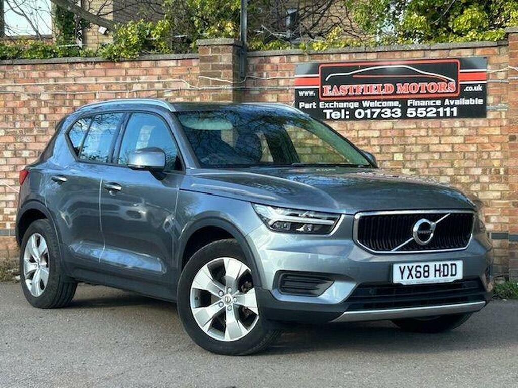 Volvo XC40 Suv 2.0 D3 Momentum Euro 6 Ss 201868 Grey