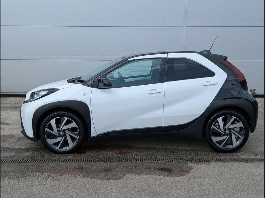 Toyota Aygo X 1.0 Vvt-i Edge Euro 6 Ss DG73HVN #4