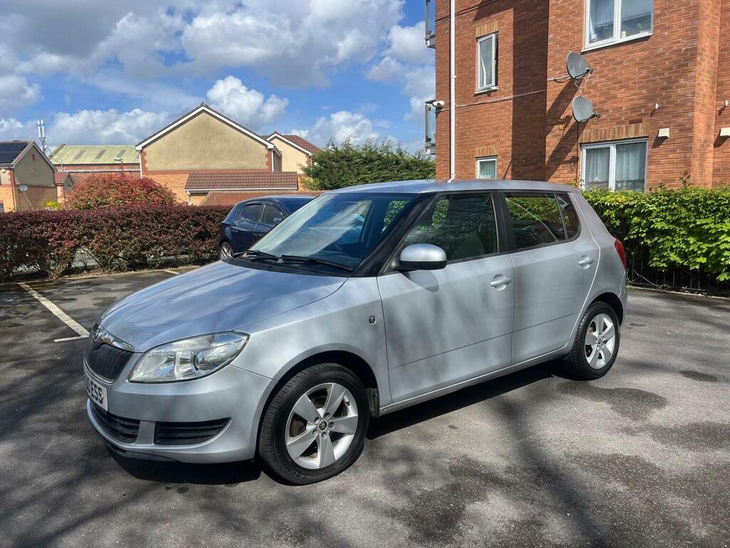 Skoda Fabia Hatchback 1.2 Se Euro 5 201414 K30ESS Silver #2
