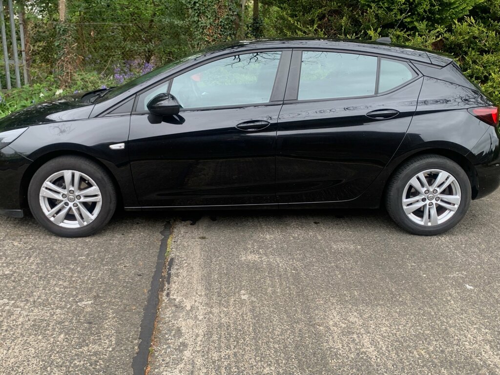 Vauxhall Astra 1.2 Turbo Business Edition Nav Hatchback Petro KW21VNC Black #4