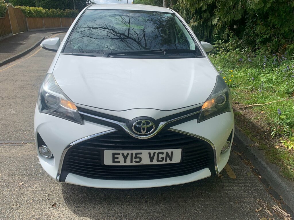 Toyota Yaris 1.0 Vvt-i Icon Hatchback Euro 6 White #5