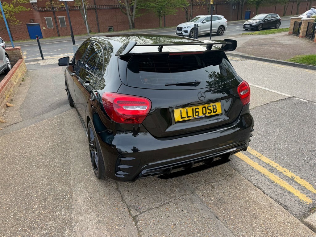 Mercedes-Benz A Class D Amg Line LL16OSB Black #4