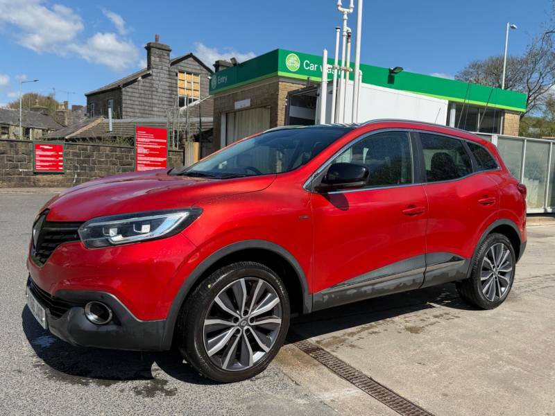 Renault Kadjar 1.6 Dci Signature Nav Euro 6 Ss - 2016 66 KY66JXD Red #3