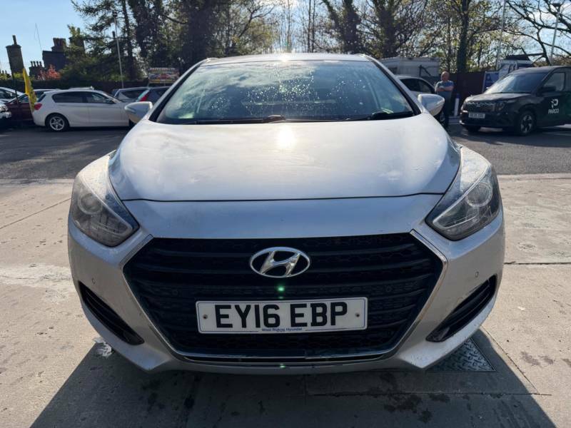 Hyundai I40 1.7 Crdi Blue Drive Se Nav Euro 6 Ss - 2016 Grey