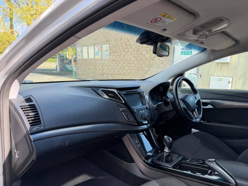 Hyundai I40 1.7 Crdi Blue Drive Se Nav Euro 6 Ss - 2016 Grey #6