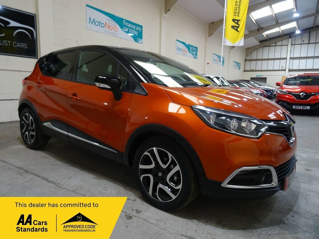 Renault Captur 1.5L Dynamique S Nav Orange