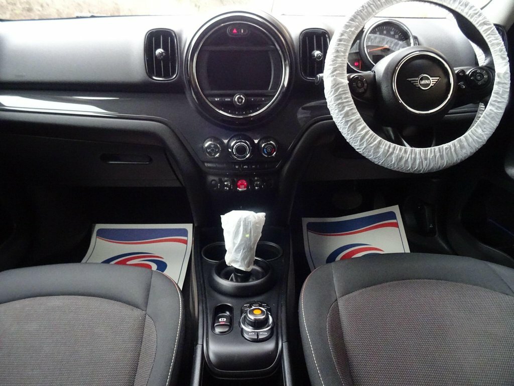 Mini Countryman 1.5L Cooper Classic SA69MDE Silver #2