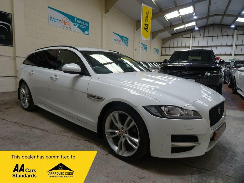 Jaguar XF 2L R-sport White