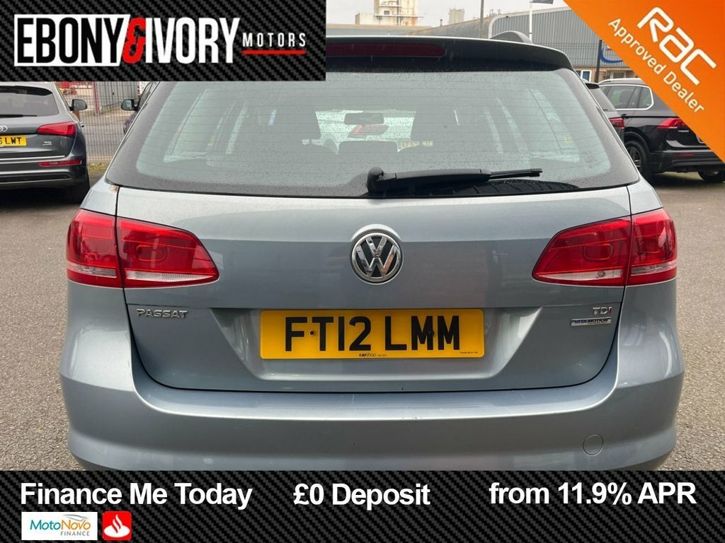 Volkswagen Passat 1.6L S FT12LMM Grey #4