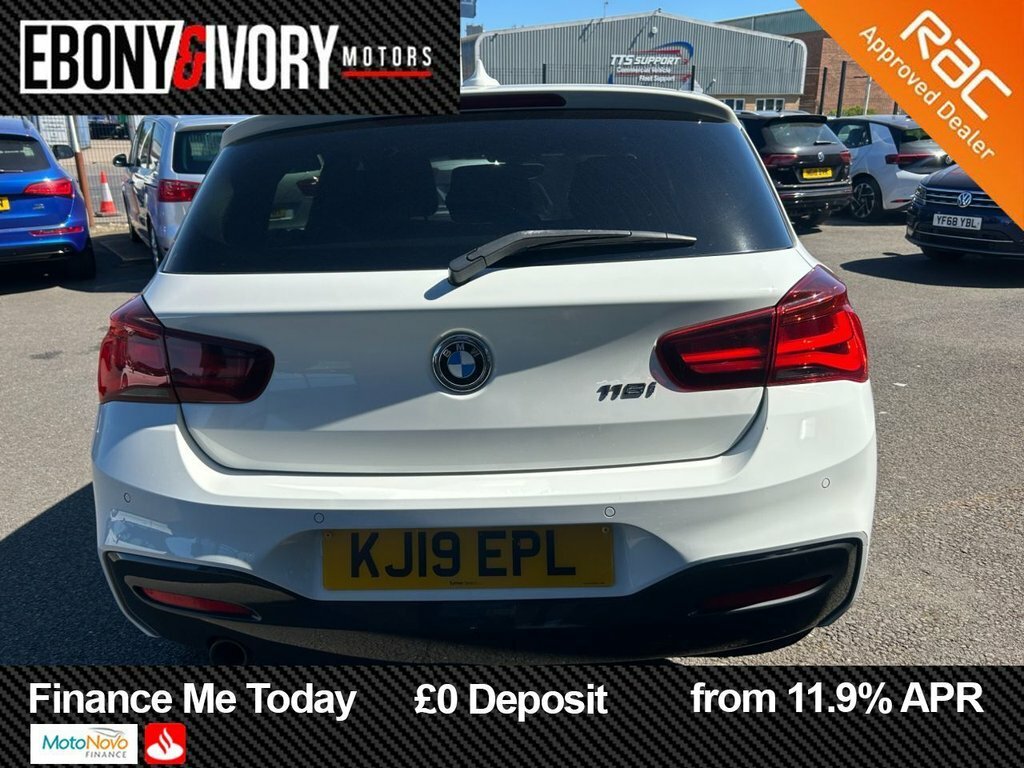 BMW 1 Series 1.5L M Sport Shadow Edition KJ19EPL White #4