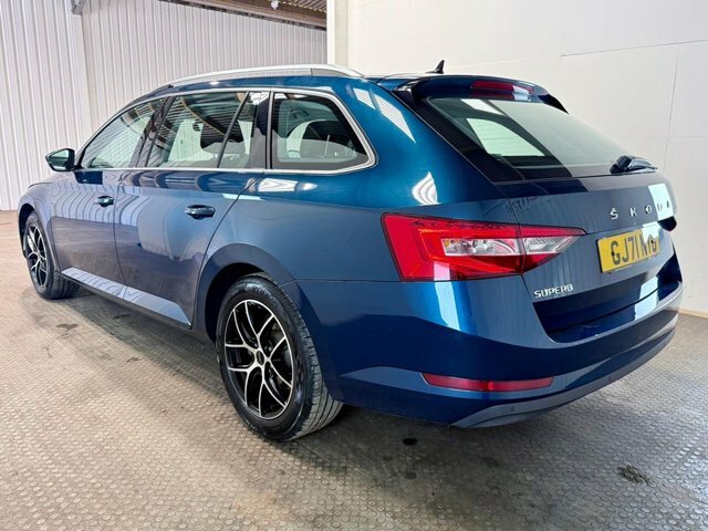 Skoda Superb 2021 2.0 Tdi Se Estate Dsg Euro 6 Ss GJ71NYB Blue #4