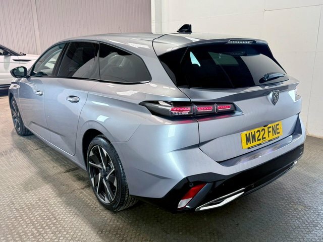 Peugeot 308 SW 2022 1.2 Puretech Allure Premium Estate Grey #4