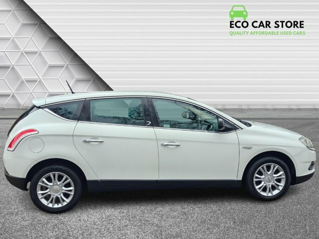 Chrysler Delta 1.6 M-jet Se Hatchback Euro 5 1 Blue #2